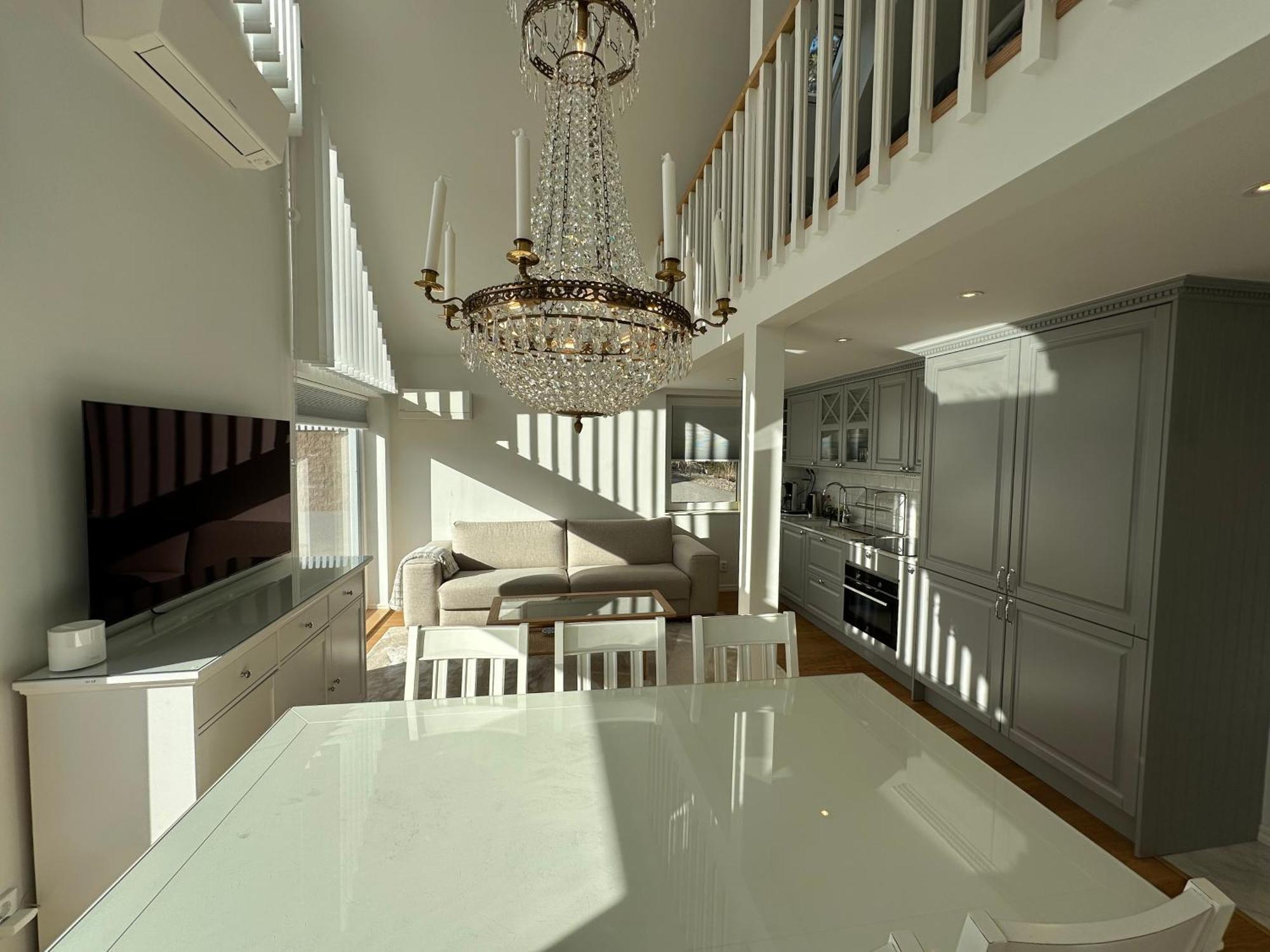 Leilighet Nikos House; Stockholm